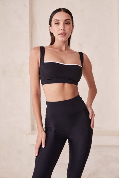 CAPRI CUTOUT CROP - BLACK / WHITE